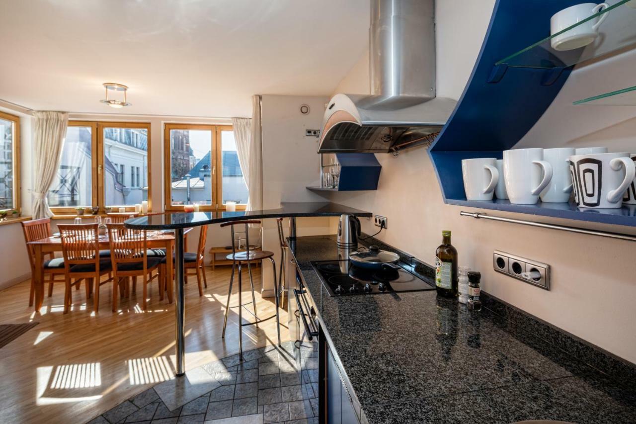 Old Riga Aldaru Street 2 Level Apartment With Terrace المظهر الخارجي الصورة